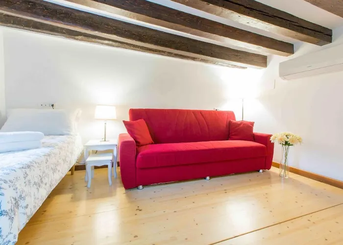 Ca Cicogna Air Conditioning And Fast Wifi, Central Location Apartment